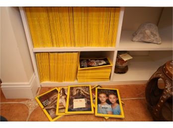 LOT OF NATIONAL GEOGRAPHIC MAGS