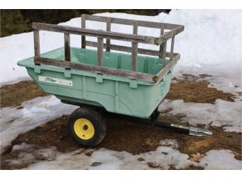 GREEN UTILITY TILTING UTILITY CART WITH WOODEN SIDES
