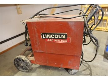 LINCOLN ARC WELDER SP-150