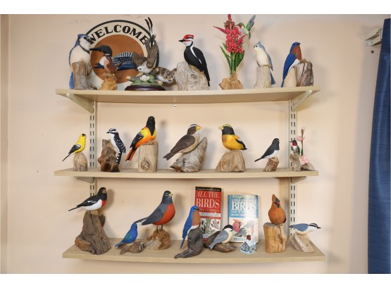 BIG LOT OF COLLECTABLE BIRDS AS SHOWN