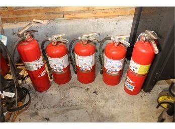 LOT OF SEVERAL FIRE EXTINGUISHERS