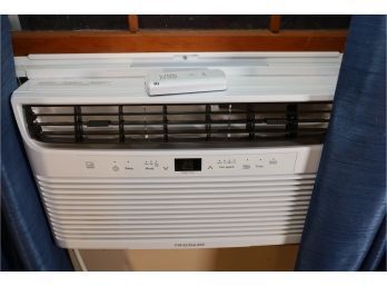 NEWER MODEL WINDOW AIR CONDITIONER (BUYER TO BRING TWO PEOPLE TO REMOVE)