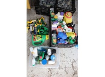 LOT OF SPRAYERS / AROSOLS AND MISC SHOWN