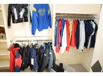 CLOSET FULL OF CLOTHING LOT - MASTER BEDROOM - LOTS OF HIGH END SKI KIDS CLOTHING AS WELL