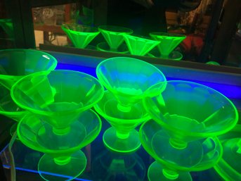 Set Of 8 Uranium Sherbet Cups