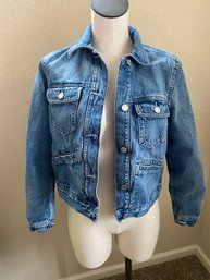 Vintage Gap Denim Jean Jacket Size Small Shipping Available