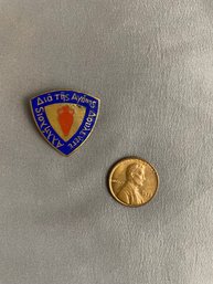 Small Vintage Pin