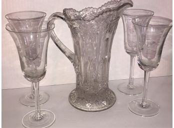 VINTAGE BUTTERFLY PITCHER AND WINE GLASSES