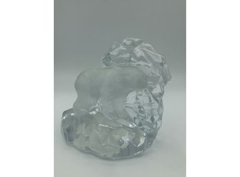 Sweden Glass Bear Paper Weight (on22)