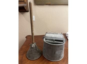 Vintage De Luxe Metal Mop Bucket And Rapid Washer