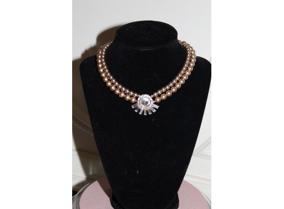 VINTAGE PEARL AND RHINSTONE NECKLACE