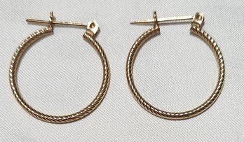 14K Yellow Gold Round Twisted Wire Hoop Earrings 1.4 Grams