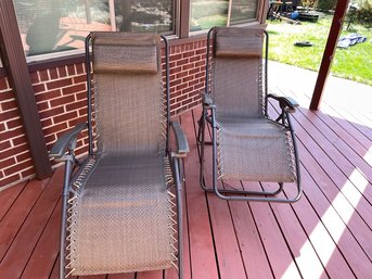 2 Reclining Foldable Patio Chairs