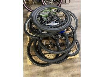 (12) Mountain Bike And BMX Tire/Rim Sizes 19inch-29inch
