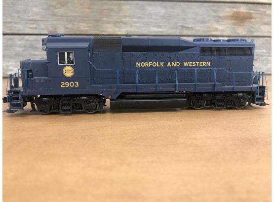 Proto 2000 HO Scale Norfolk And Western Locomotive