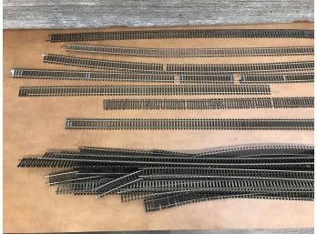(25) Ho Scale Rail Road Track Pieces