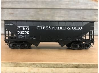 Chesapeake & Ohio 58552 HO Scale Hopper Train Car