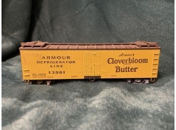Armour Refrigerator Line Cloverbloom Butter Train Car HO Model