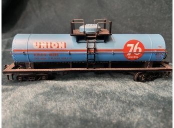 76 Union Oil Tank Model Train HO