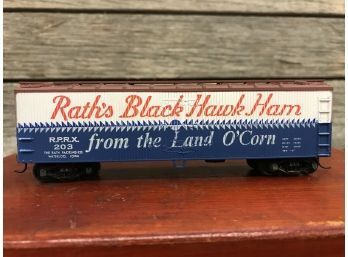 Rath's Black Hawk Ham From The Land O'Corn RPRX 203 Train Car HO Scale