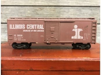 Althearn Illinois Central HO Scale IC 30130 Train Car