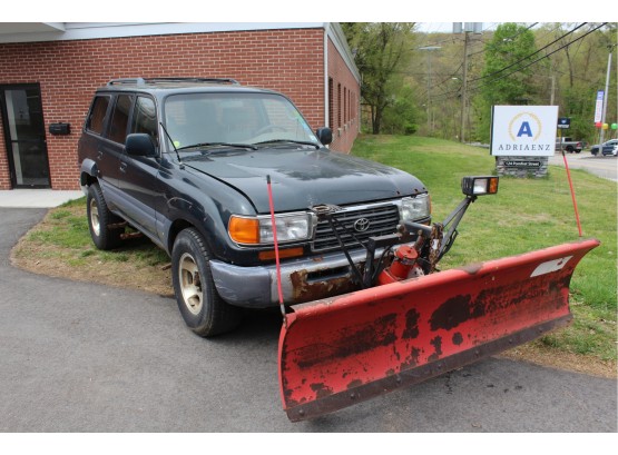 1997 Toyota Land Cruiser With 7 Foot Western Plow 6 Cylinder Automatic 4WD  297K Miles