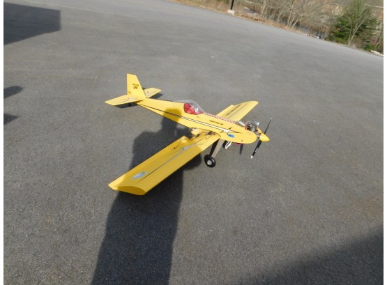 RC Plane HUGE Low-wing  Professional Hobby Competition Aeromodelling 65' Long 81' Wingspan