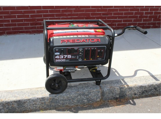 Predator 4375 3500 Watt 212 CC Portable Generator New Return No Box Tested (let It Run For An Hour) It's Perfe
