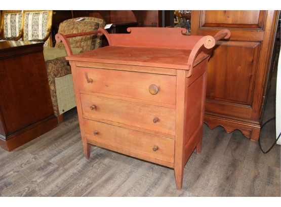 Antique Maple 1830s Wash Stand With Towel Bars Very Heavy & Sturdy. Dovetail Drawers. 30' X 34' X 20.5'