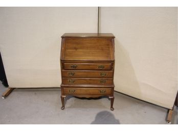 Beautiful Secretary Desk Solid Light Cherry Queen Anne Feet Solid Drawers Nice Gallery 28' X 17' X 40'
