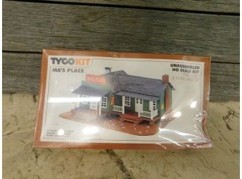 Tyco Kit Ma's Place New In Box