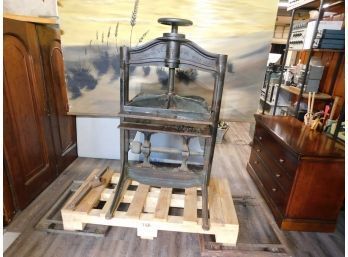 HUGE 500lb Antique Square Printing Press 25' X 25' Cast In 1848 For The Hadley Falls Co. In Holyoke MA
