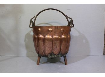 Antique Brass Kettle With Iron Handle 12' Tall 11.5 Diameter