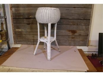 Antique Wicker Plant Stand 14' X 26'