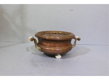 Dutch Warmer Porcelain And Brass Handles, Porcelain Is In Excellent Condition 4.5' Tall 8.5' Diameter
