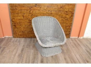 Wicker Chair 12' To Seat, 25' Back