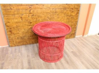 Wicker End Table Plant Stand 22' Tall 24' Diameter