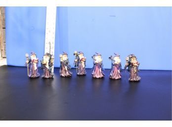 7 Wizard Figurines See Pictures For Condition
