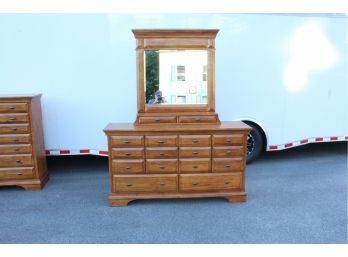 8 Drawer Dresser Plus Glove Box With Mirror See Pictures For Condition (Matches 7 Drawer Dresser)