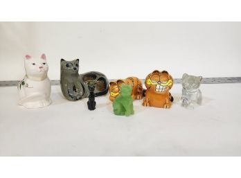 7 Cat Figurines