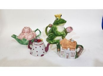 4 Ceramic Teapots/ Decorations