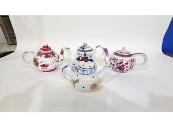 4 Ceramic Teapots