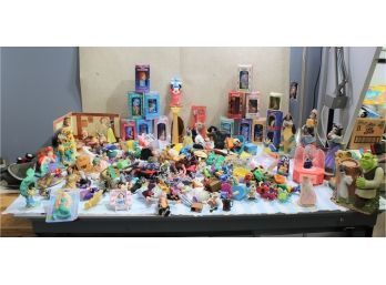 DISNEY Figurines, Toothbrushes, Glasses, Shampoo & More, Well Over 200 Pieces, Could Be 300
