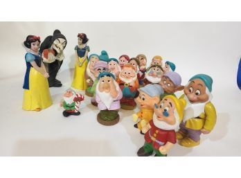 Snow White & The 7 Dwarves 20 Pieces Rubber Some Squeak