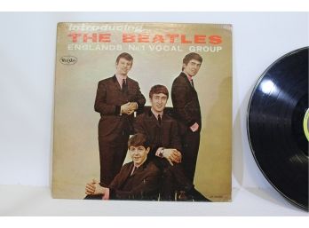 Introducing The Beatles On VeeJay Records Version 2 In Very Good Condition See Pics For Details