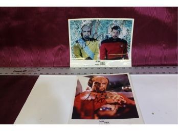 Signed Star Trek Next Generation Character Photo Signed By Michael Dorn As Worf  (2 Pieces)