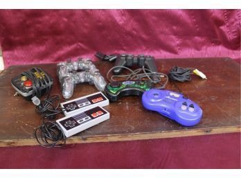 Box Lot Of Controllers For Gaming System 8 Pieces See Pictures For Details