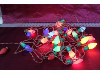 Old String Of Christmas Lights With Bulbs, Large Bulbs, Tested In Working Order
