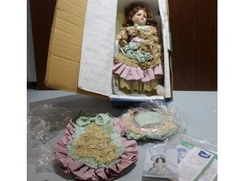 Master Piece Gallery Doll Certificate Of Authenticity