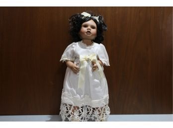 Marie Osmond Fine Porcelain Doll Aleana With Necklace Certificate Of Authenticity Original Box